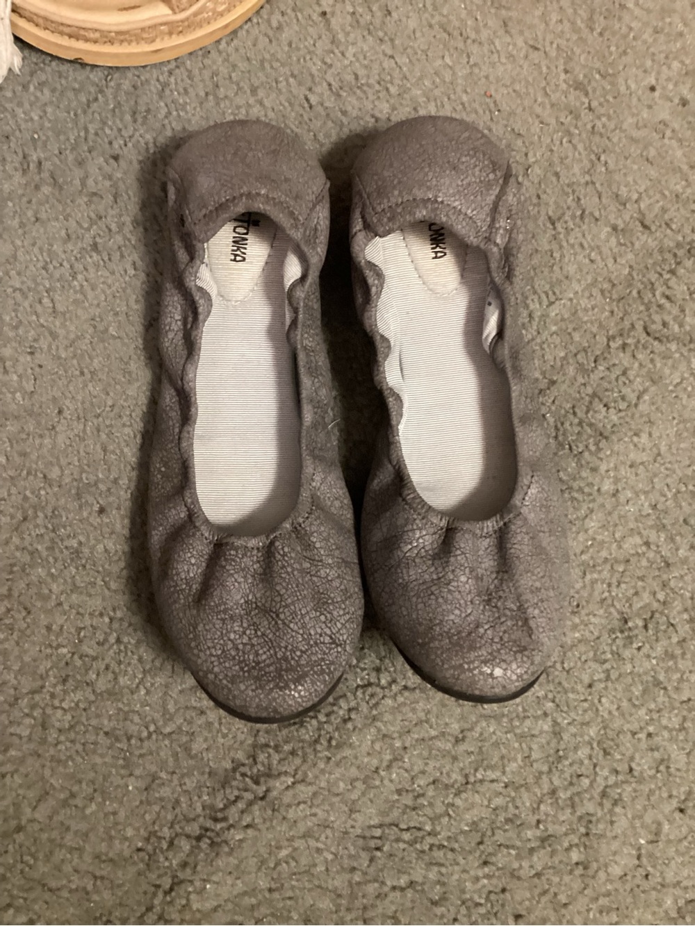 MinneTonka Ballet Flats